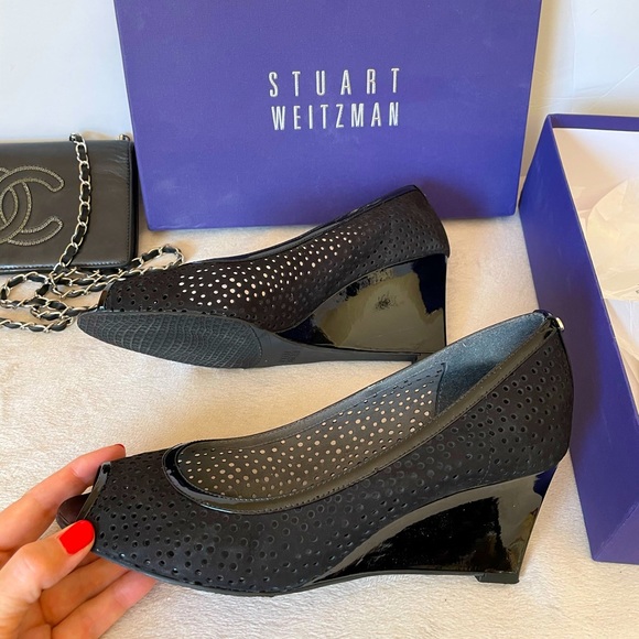 Stuart Weitzman Black Wedge Perforated Shoes
